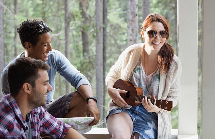 Como iniciar um amigo no estudo do ukulele